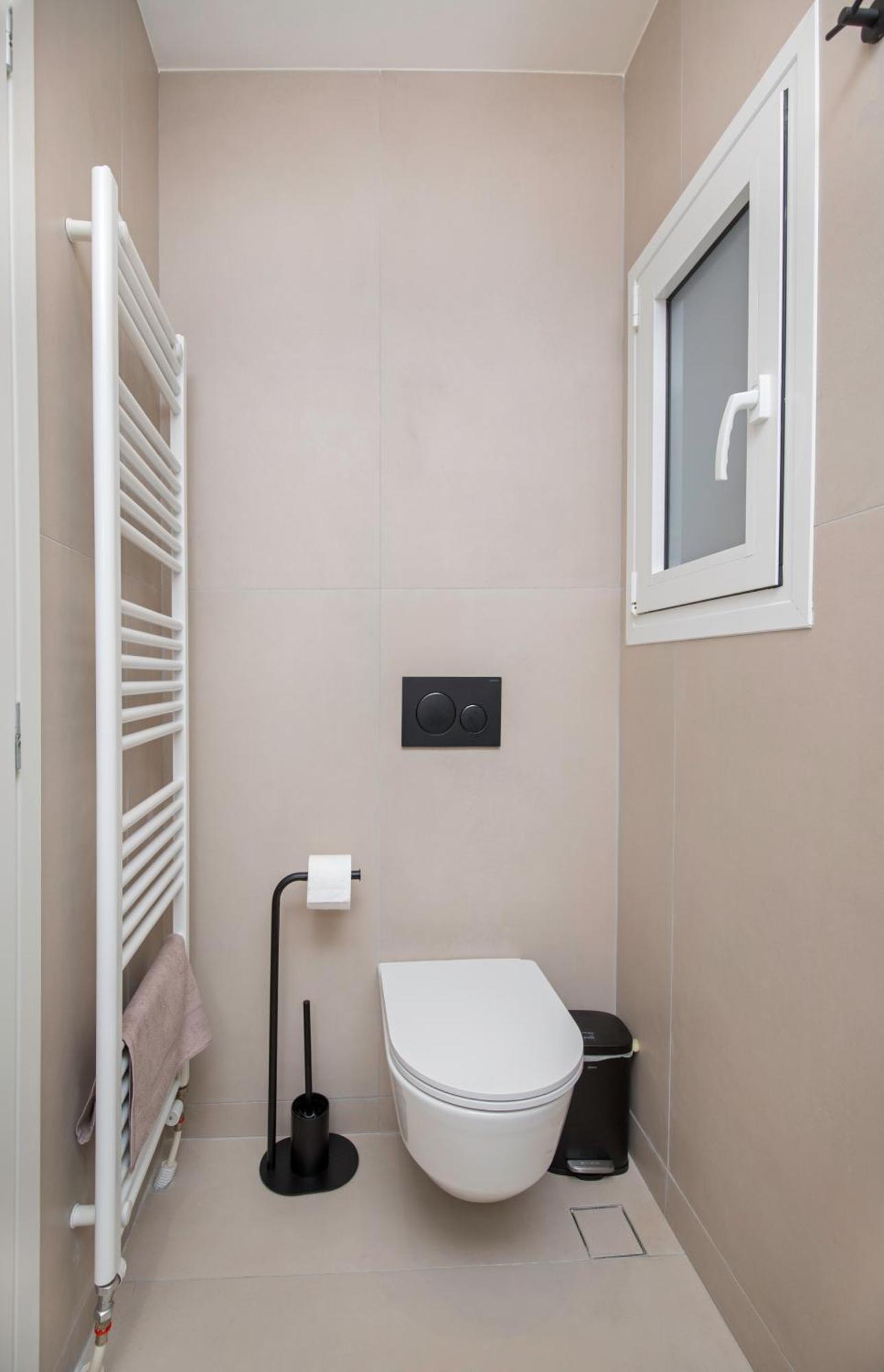 Urban Spacious Apartment Near Kallimarmaron Athens Exterior photo